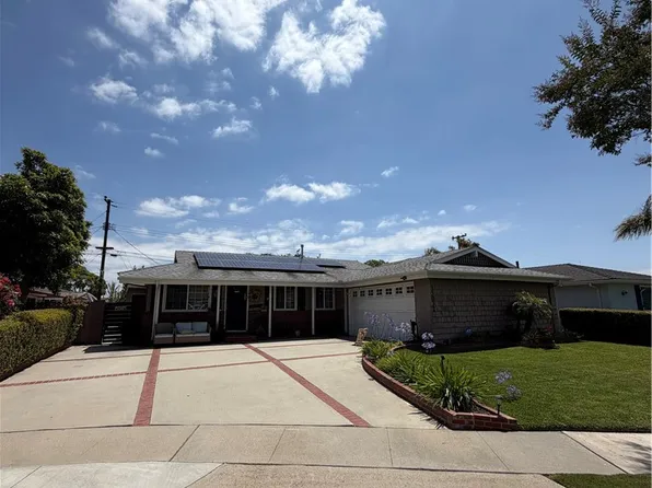 15032 Baylor Cir, Huntington Beach, CA 92647