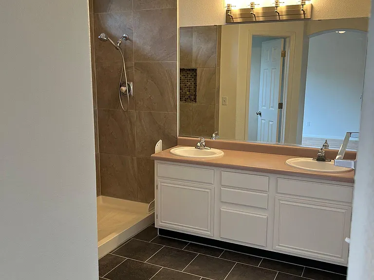 2247 Bright Star Ave — Photo 16