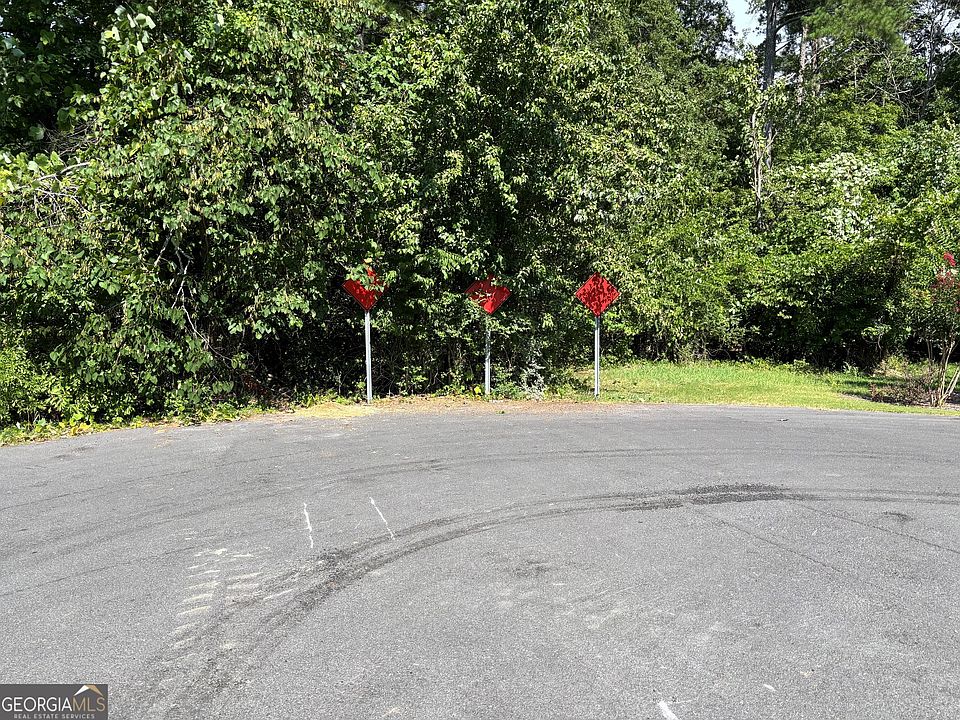 2nd image of 0 Leafmore Rd SW