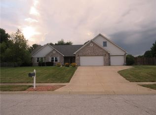 12040 N Callie Dr, Mooresville, IN