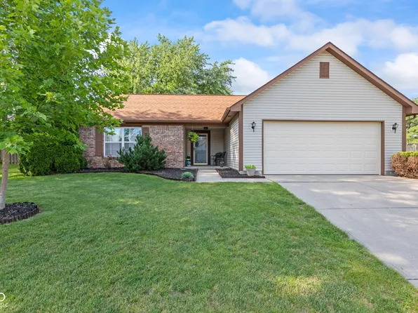 444 Austin Dr, Avon, IN 46123
