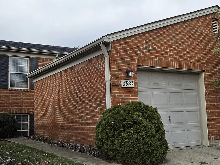 3523 Lochdale Ter — Photo 1