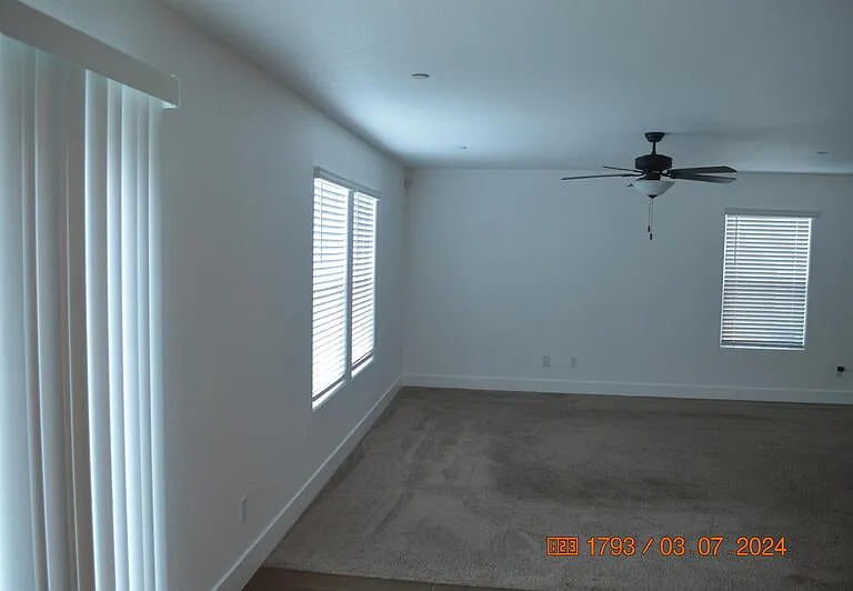 1663 Thistle Ln — Photo 17