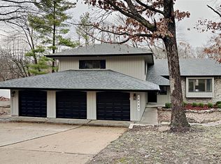 16743 Clayton Rd, Ballwin, MO 63011