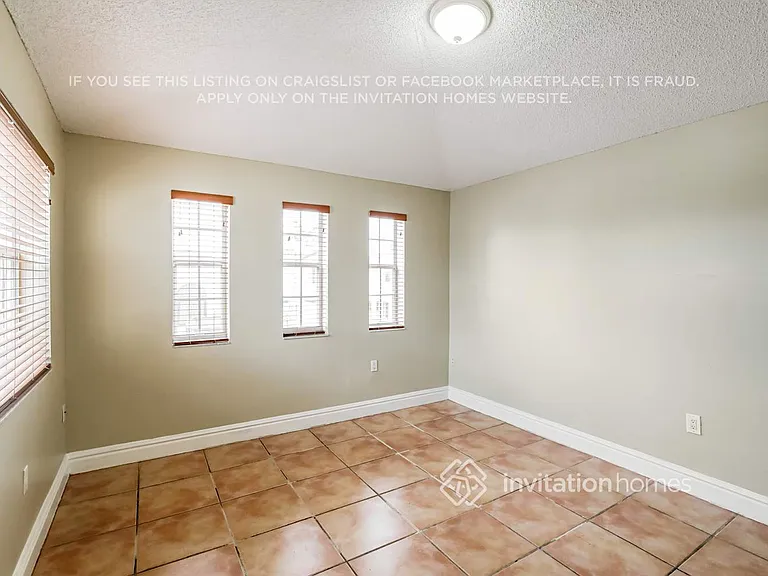 14002 SW 161st Ter — Photo 9
