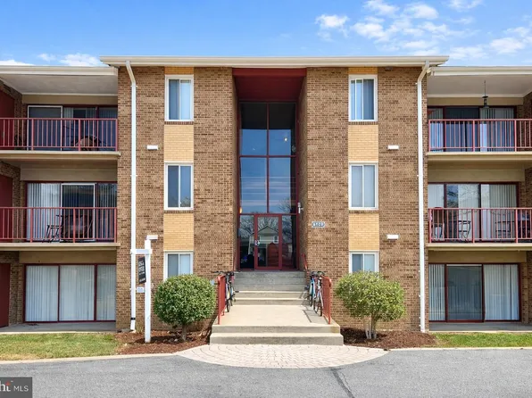 4709 Tecumseh St APT 201, College Park, MD 20740
