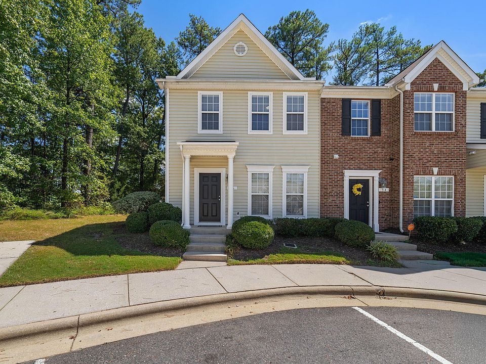 1st image of 36 Sharpstone Ln