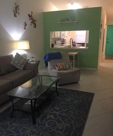 489 Tallwood St #B-101 — Photo 4
