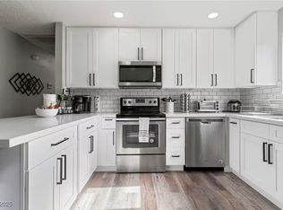 461 S Chesapeake Way, Henderson, NV 89015