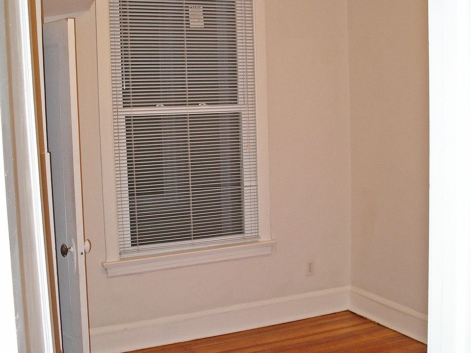 Bedroom 3 or office (off of dining room) (Better pic of this coming)
