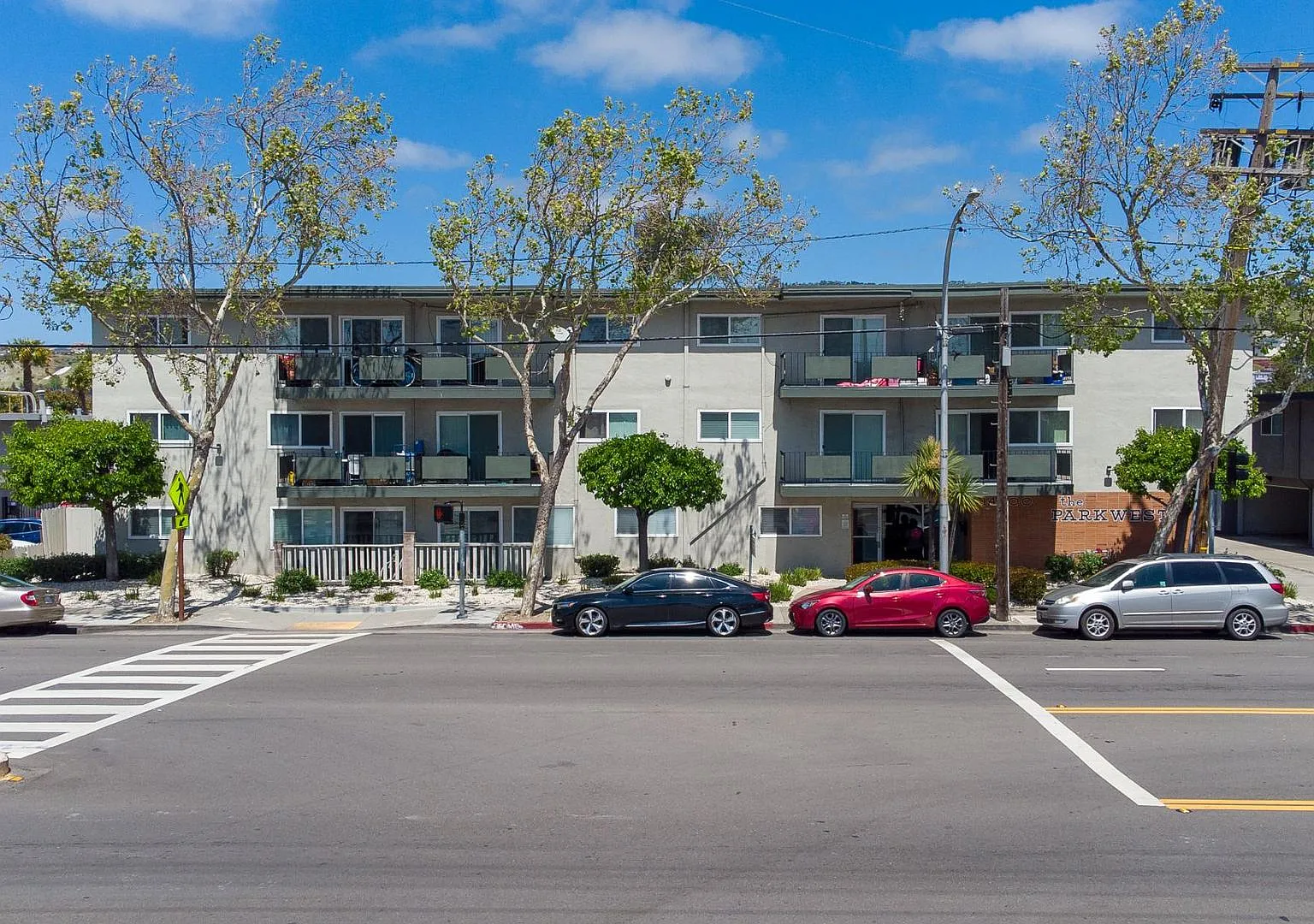 PARKWEST APARTMENTS — Photo 3