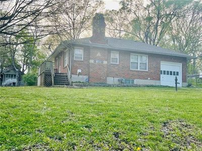 1826 S Cedar Ave, Independence, MO, 64052