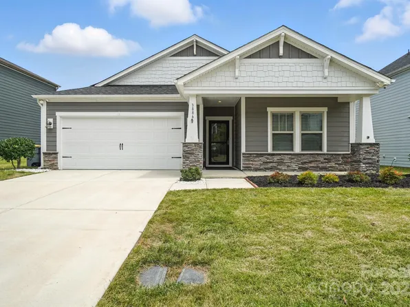 3886 Longmore Ln, Kannapolis, NC 28081