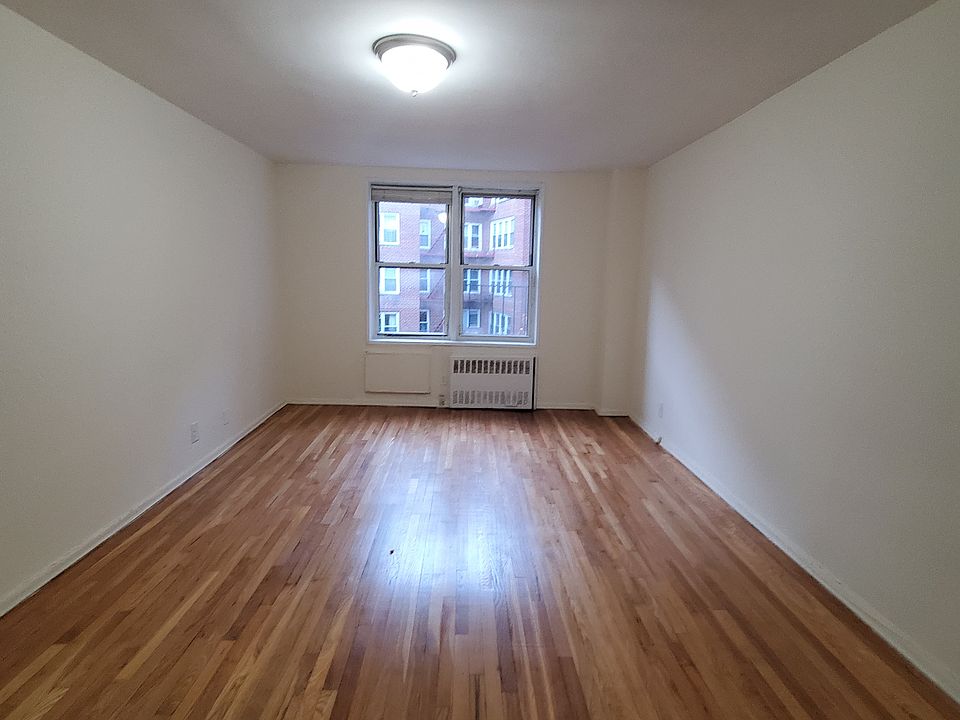 1st image of 142-20 84th Dr #4E