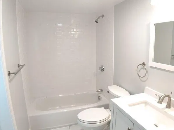 40 Fenton St #U-2, Dorchester, MA 02122