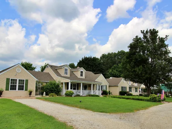 1147 Union Church Rd, Gladstone, VA 24553