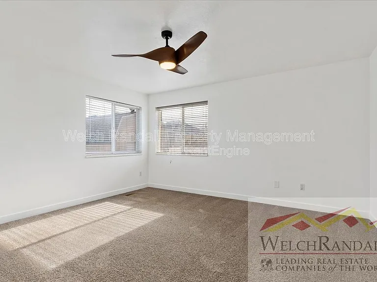 179 E 2200 S — Photo 10
