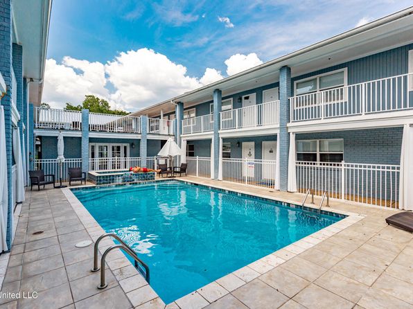 1282 Beach Blvd APT 209, Biloxi, MS 39530