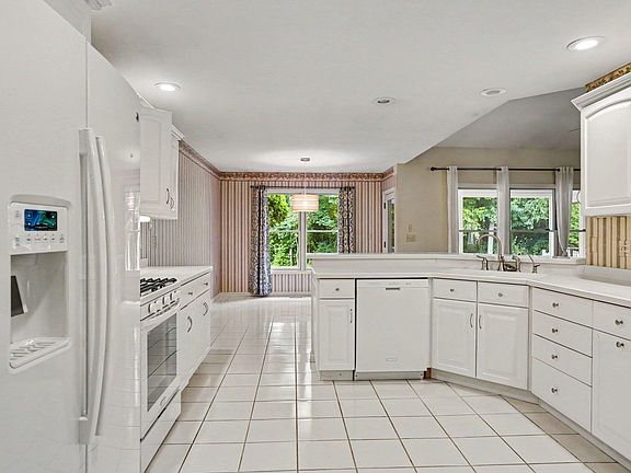 5th image of 1551 Stone Ct