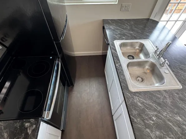 2905 Parker Ln APT B, Austin, TX 78741