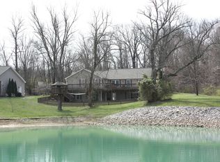 7404 Palm Dr, Urbandale, IA 50322
