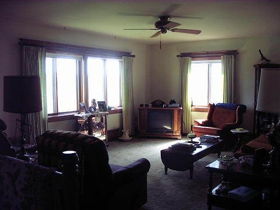 Upper level living room