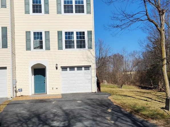 (undisclosed Address), Inwood, WV 25428