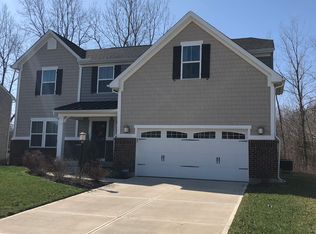 93 Cascade Dr, Fairborn, OH 45324