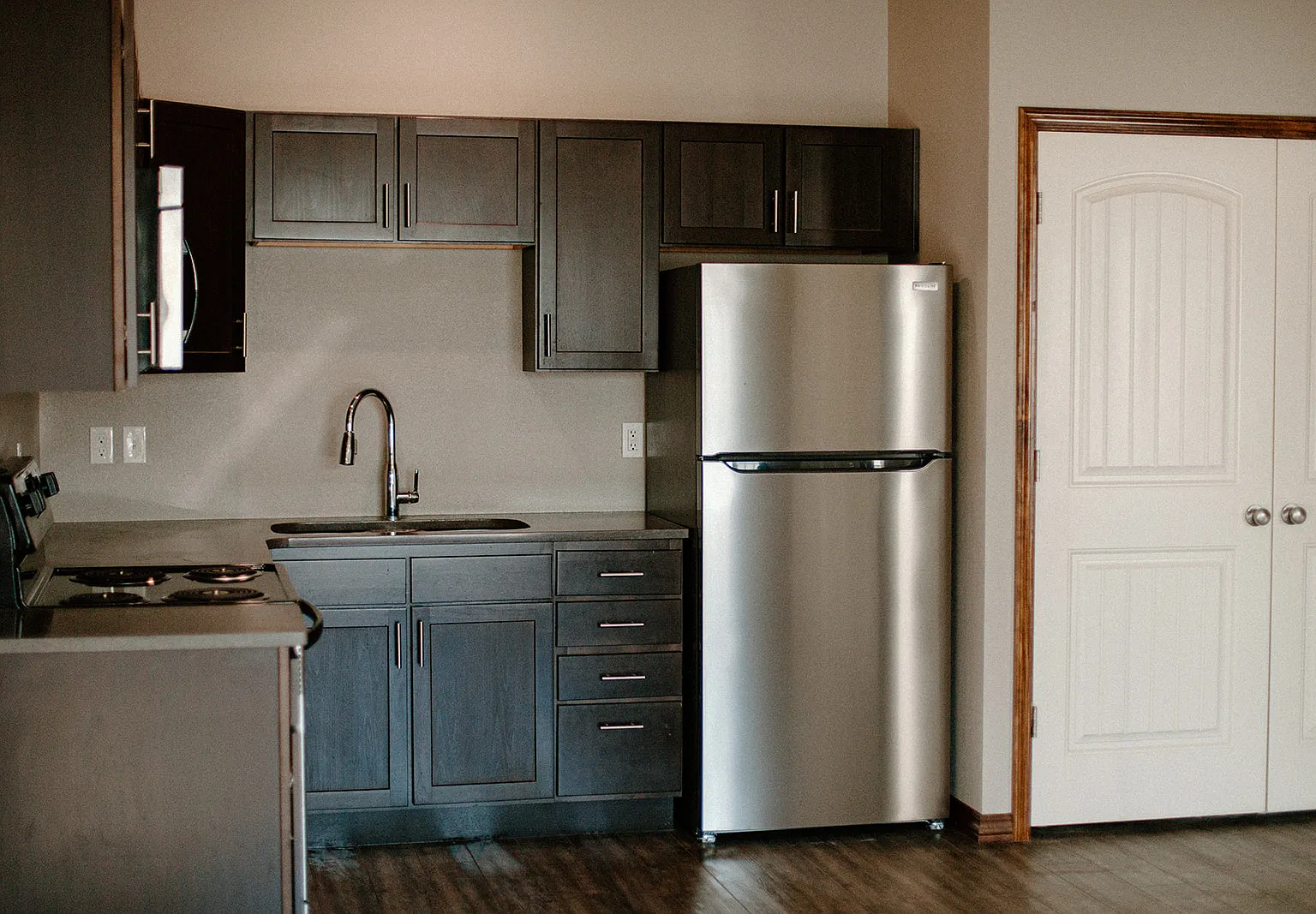 1 bed, 550 sqft, $945 — Photo 1