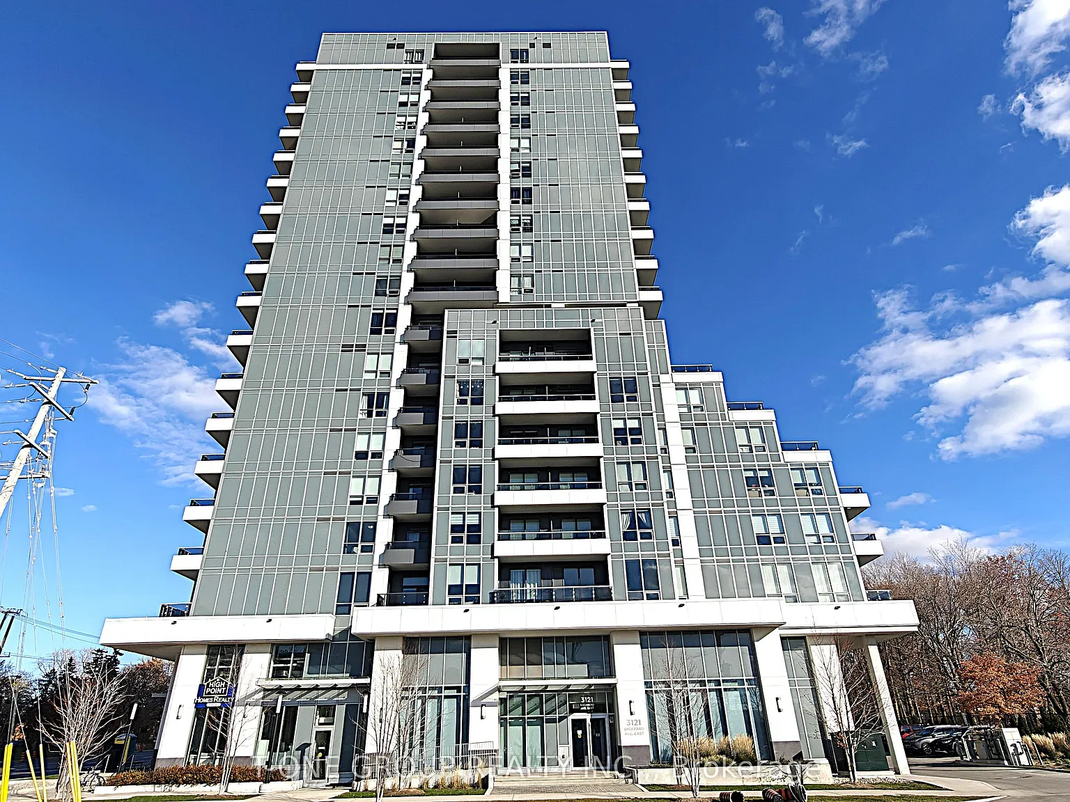 2 bed, $2,200 — Photo 1