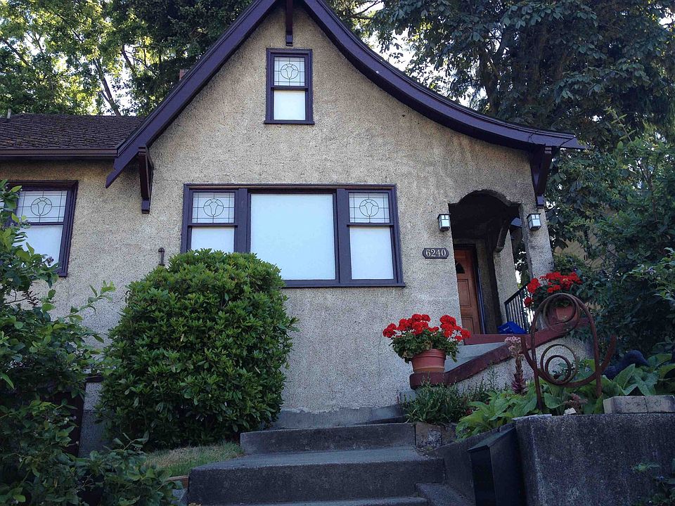 2nd image of 6240 27th Ave NE