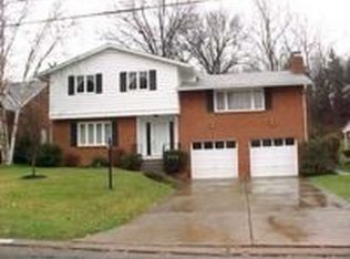 377 Cavan Dr, Pittsburgh, PA