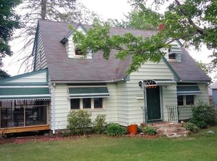 34 White Ave, Worcester, MA 01605