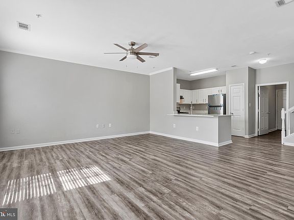 4th image of 5132 Brittney Elyse Cir Suite 5132A