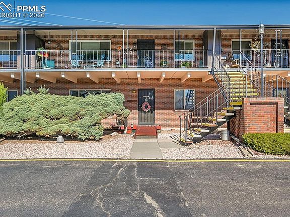 2nd image of 434 Valley Hi Cir APT C23