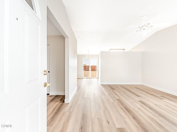 5th image of 5654 Cranberry Ct