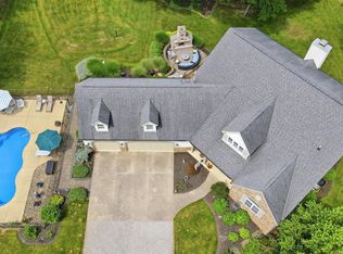 9966 Center Village Rd, Galena, OH 43021