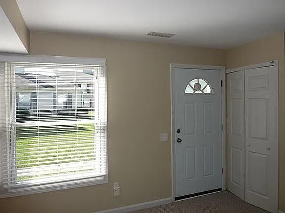 4th image of 3122 Beechtree Ct