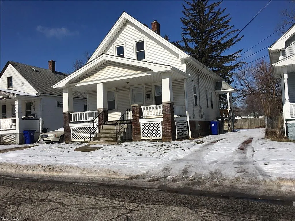 13334 Carrington Ave photo 1