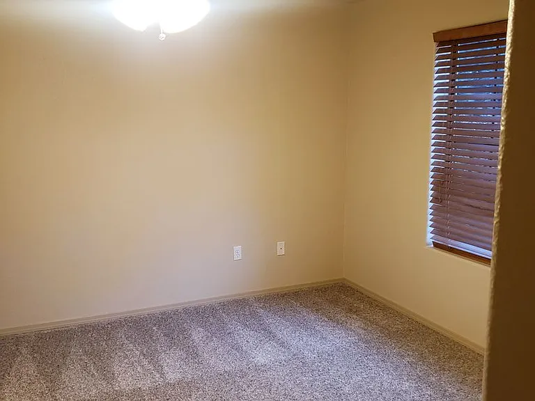 1501 N Beeline Hwy #59 — Photo 11