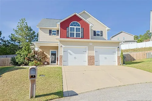 1641 Mount Rainer Dr Photo 1