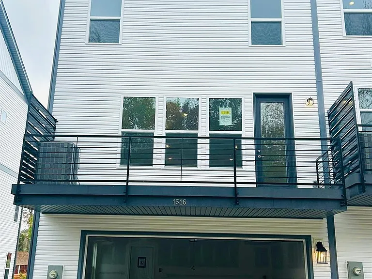 1516 Blanche St — Photo 2