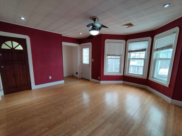 117 Prospect St FLOOR 2