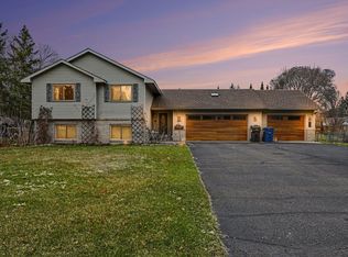 5500 273rd St, Wyoming, MN 55092