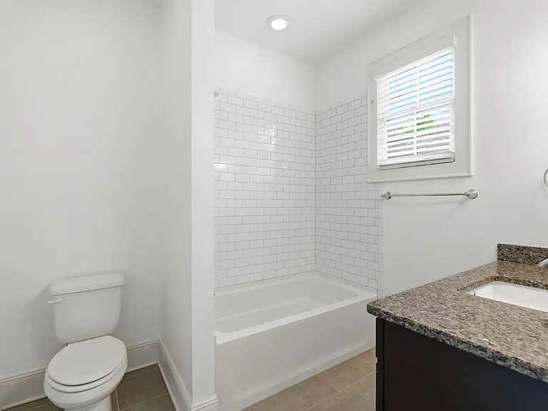 404 Woodmont Hall Pl — Photo 45