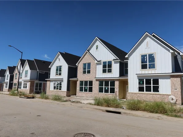 2144 Big River St, College Station, TX 77840