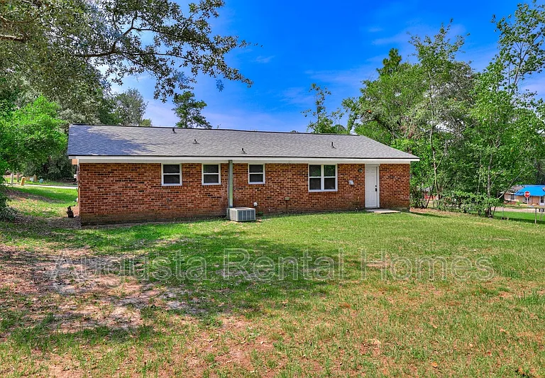 3413 Charing Cross Ct — Photo 37