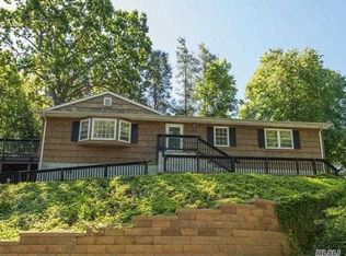 163 Chestnut Cir, Northport, NY 11768