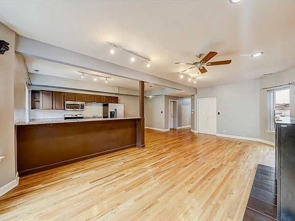 2nd image of 5708 N Winthrop Ave APT 2N