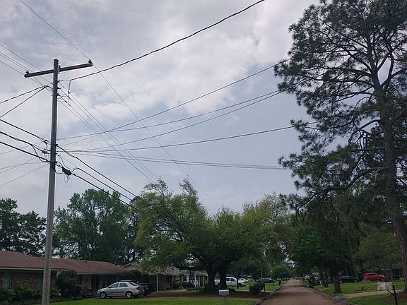 4th image of 125 Shady Ln